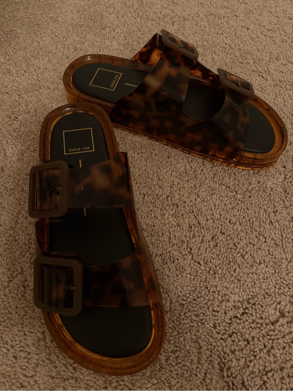 Dolce Vita Julio Tortoiseshell Vinyl Double Buckle Jelly Slides - Picture 6 of 7